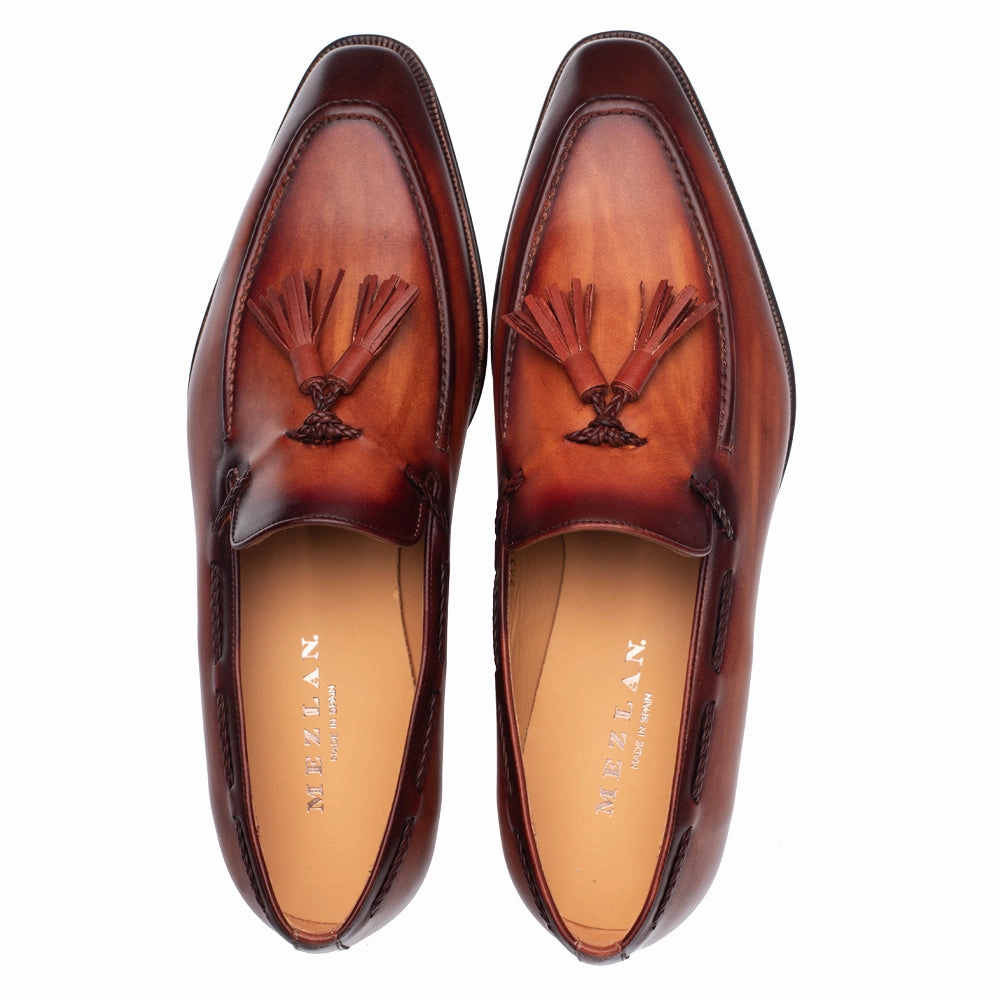 Apron Toe Tasseled Loafer
