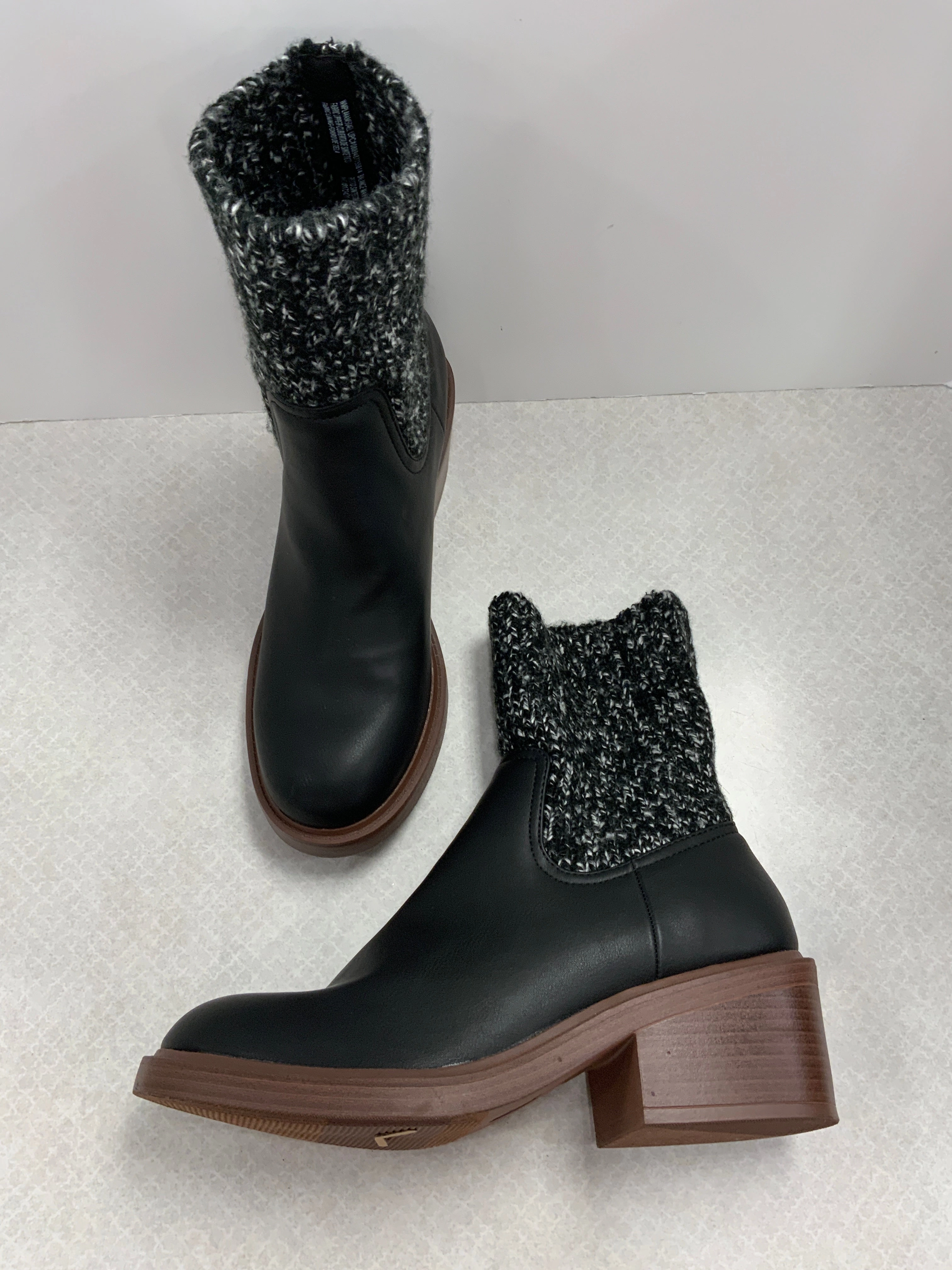 Boots Ankle Flats By Portland In Black, Size: 11