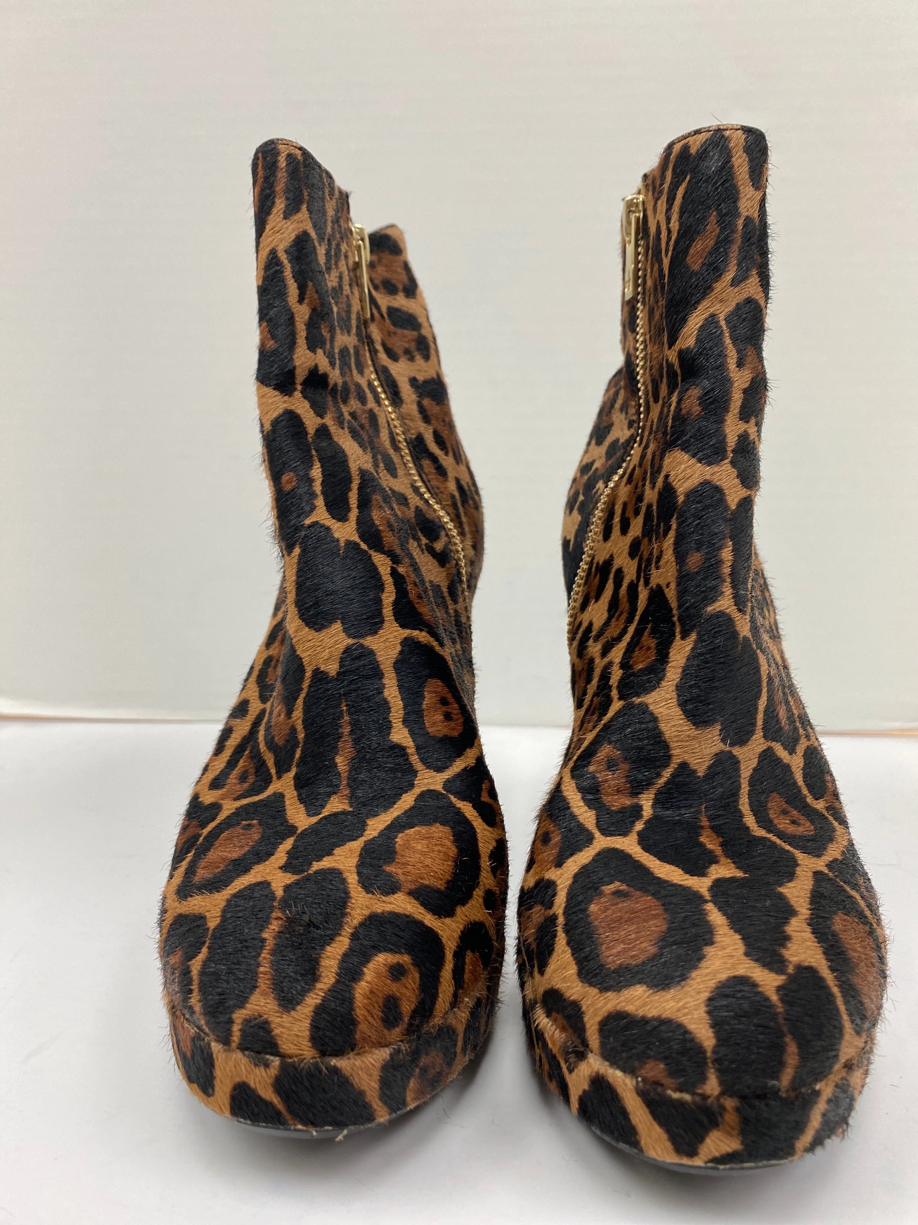 Boots Ankle Heels By Calvin Klein In Animal Print, Size: 8