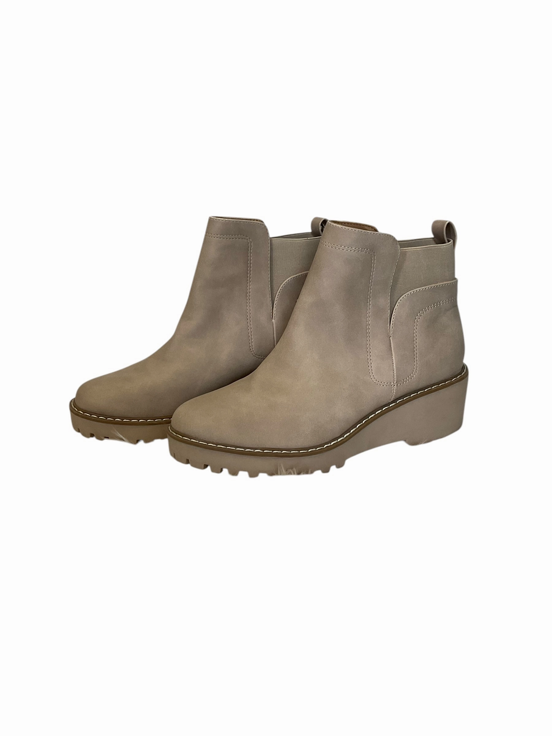 Boots Ankle Heels By Dolce Vita In Tan, Size: 9.5