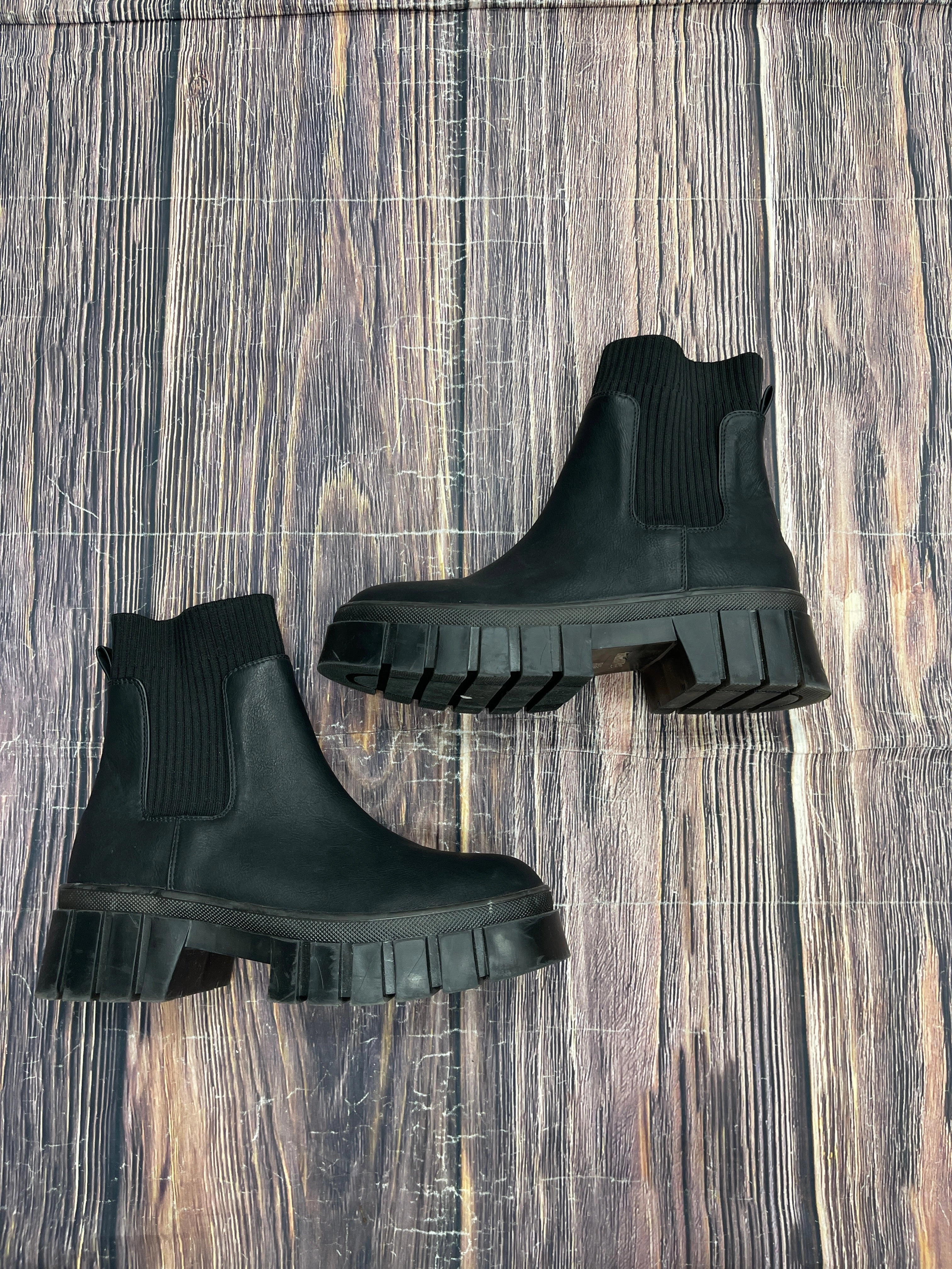 Boots Combat By Dv In Black, Size: 10