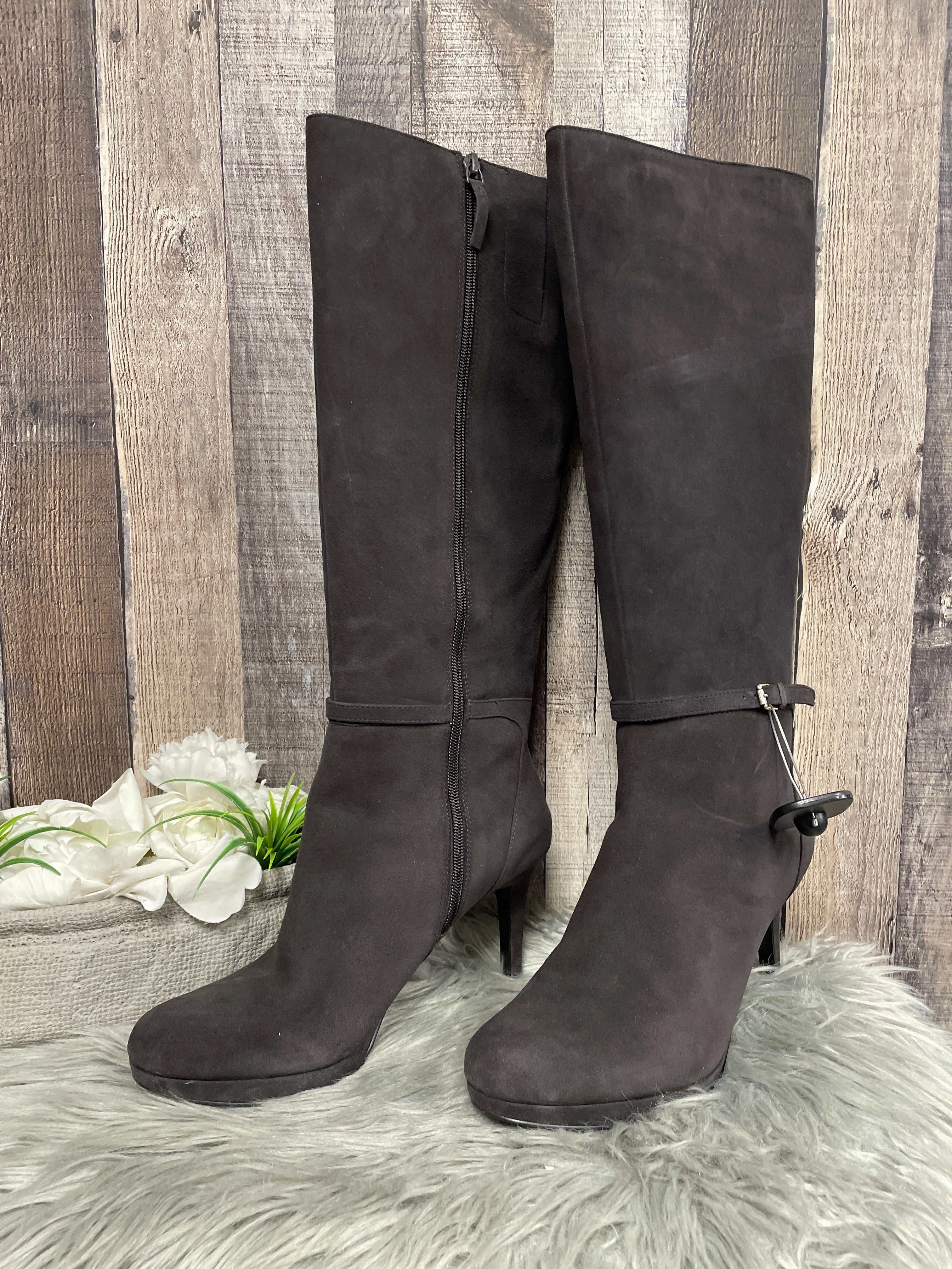 Boots Knee Heels By Nine West In Grey, Size: 11