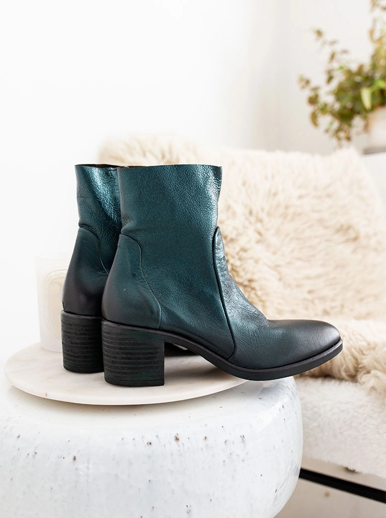 Gemma green metallic