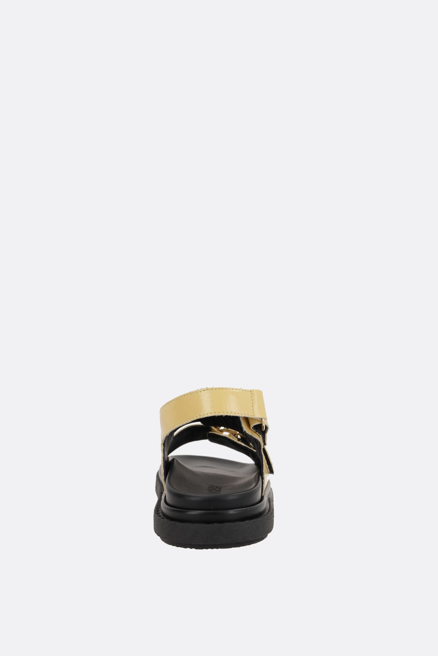 Harper Onix fussbet sandals in patent leather