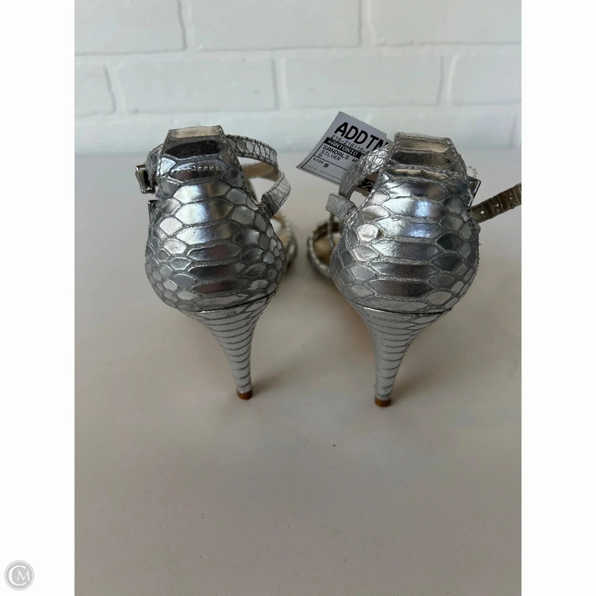 Sandals Heels Kitten By Antonio Melani In Silver, Size: 9