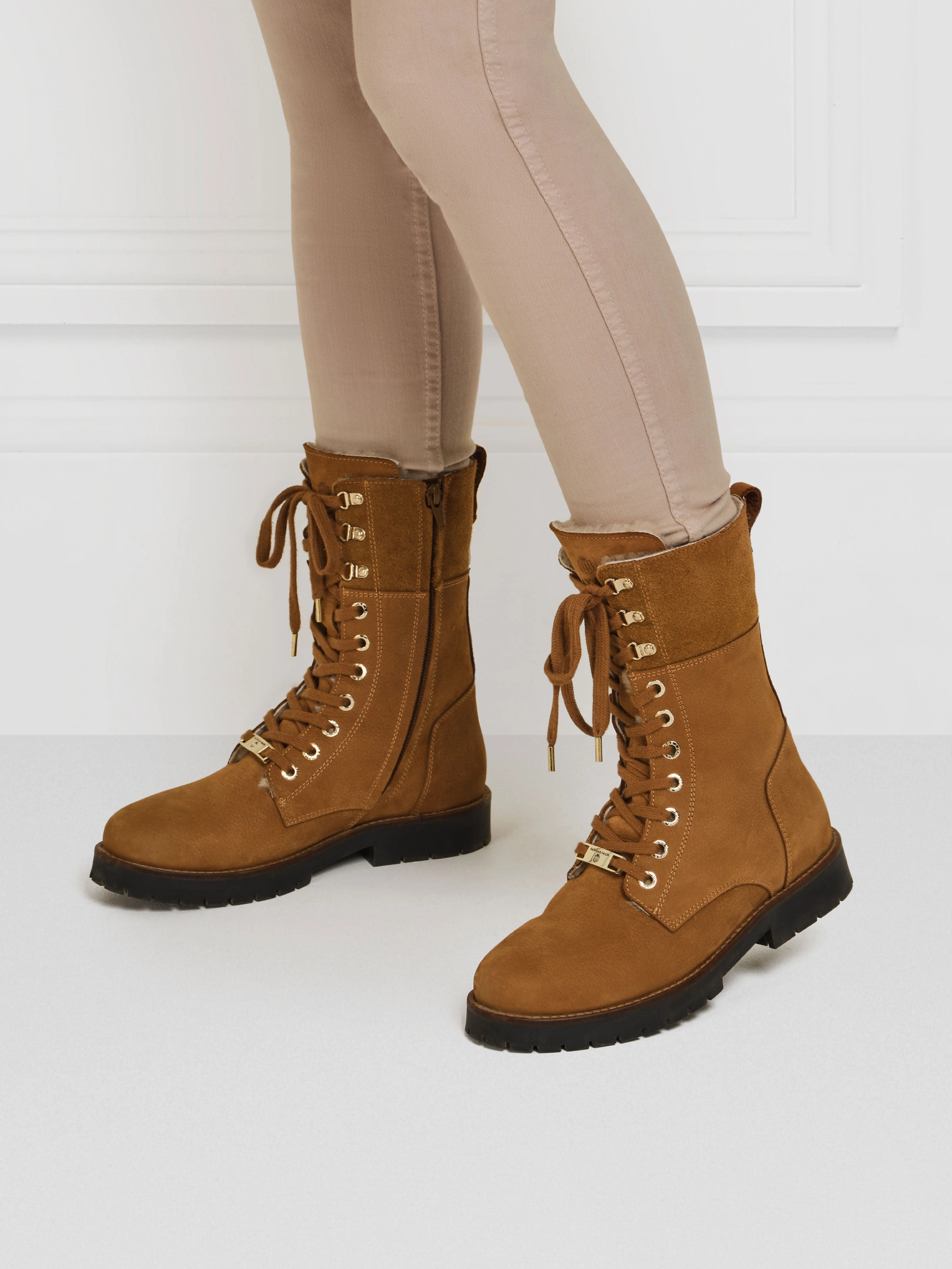 Shearling Lined Anglesey - Cognac Nubuck