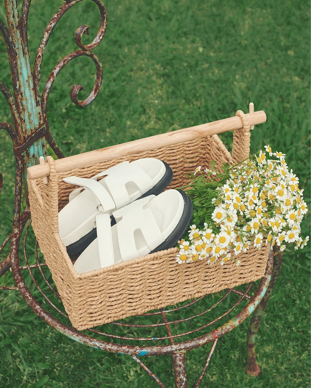 THEO MINI - WHITE